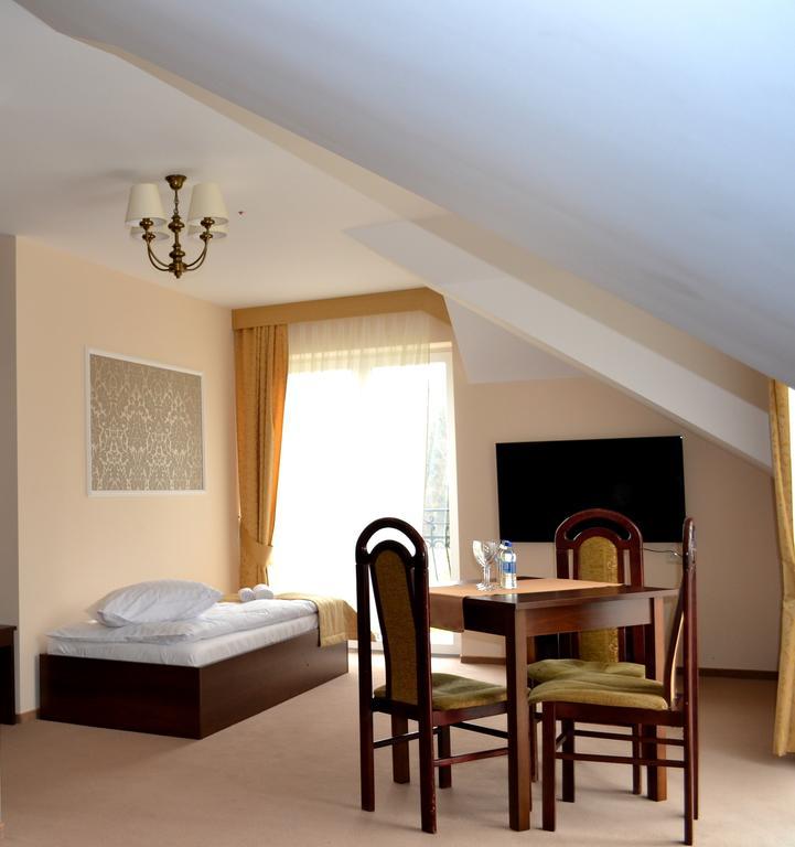 Hotel - Restauracja Koral Величка Экстерьер фото