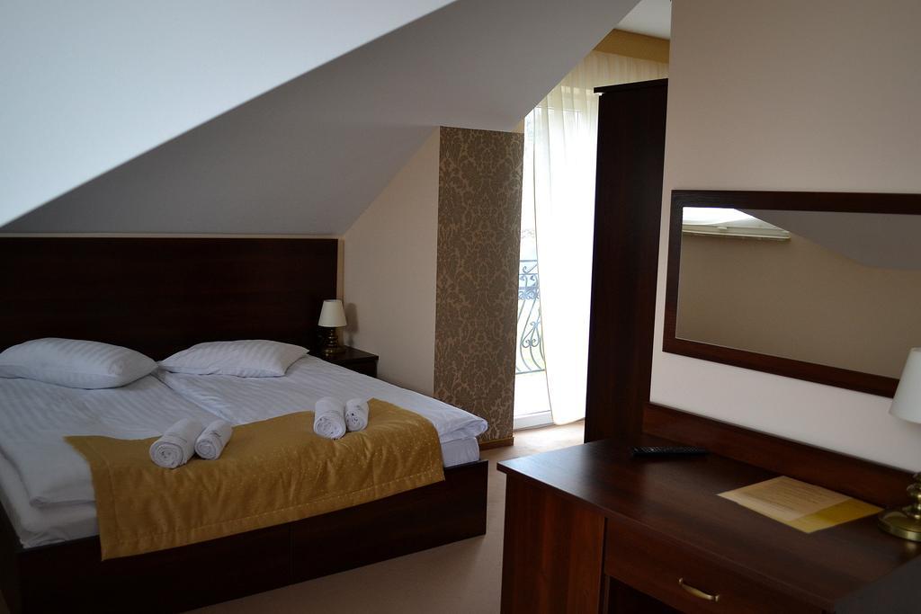 Hotel - Restauracja Koral Величка Экстерьер фото